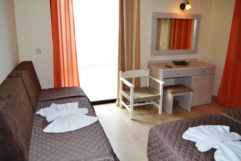 Amnissos Hotel Pijanósz Kámbosz Kültér fotó